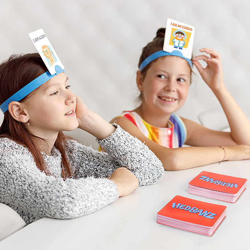 Headband Game Fun Guessing Gam - Board Game Who Is It ulasan dan harga